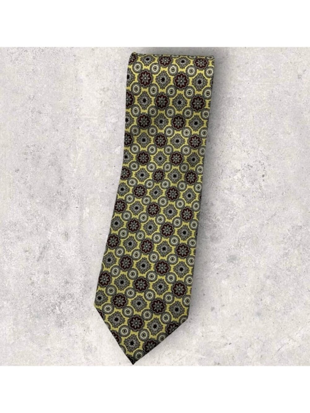 LUCA ZAGO Silk Tie ITALY Yellow Burgundy White Medallion W:3.7" EUC